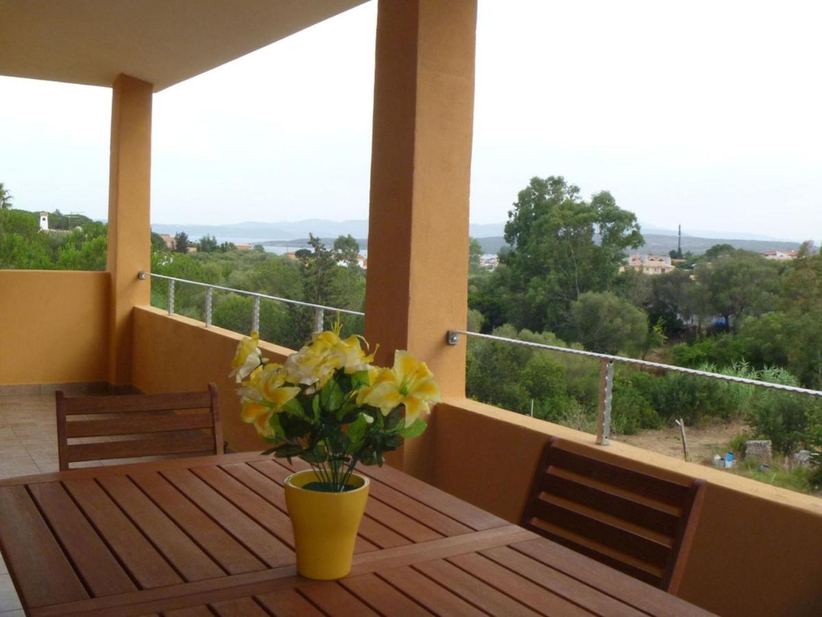 Casadelfaro Primo Piano 600Mt Dalla Spiaggia Olbia Extérieur photo